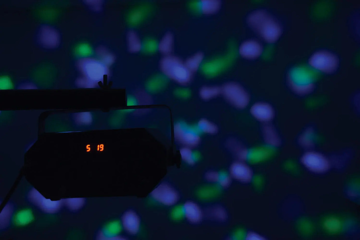 QTX Tetra LED Moonflower + Wave + Strobe/UV + Laser Effect