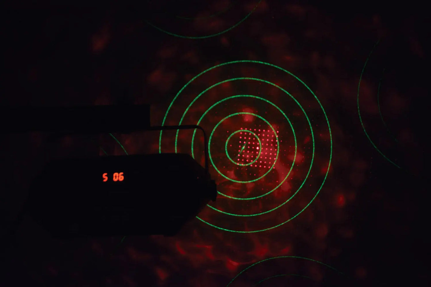 QTX Tetra LED Moonflower + Wave + Strobe/UV + Laser Effect