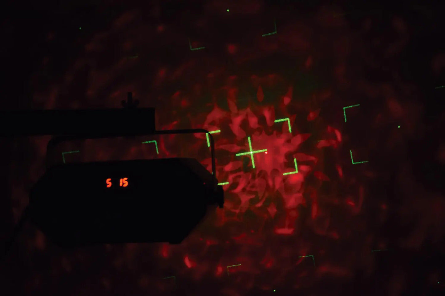 QTX Tetra LED Moonflower + Wave + Strobe/UV + Laser Effect