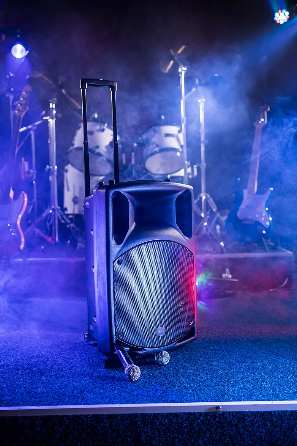 QTX QX15PA portable PA unit with USB/SD/FM player & Bluetooth