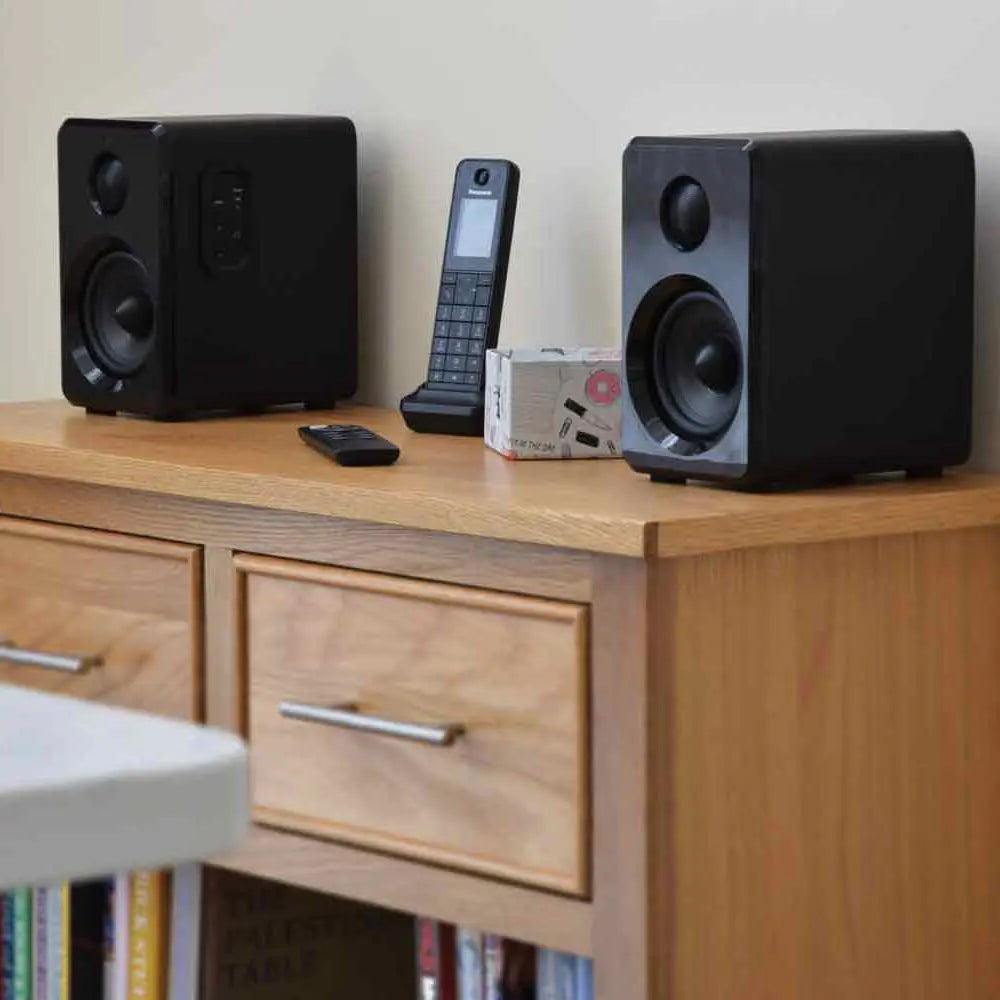 AV Link Active Bluetooth Bookshelf Speakers Black