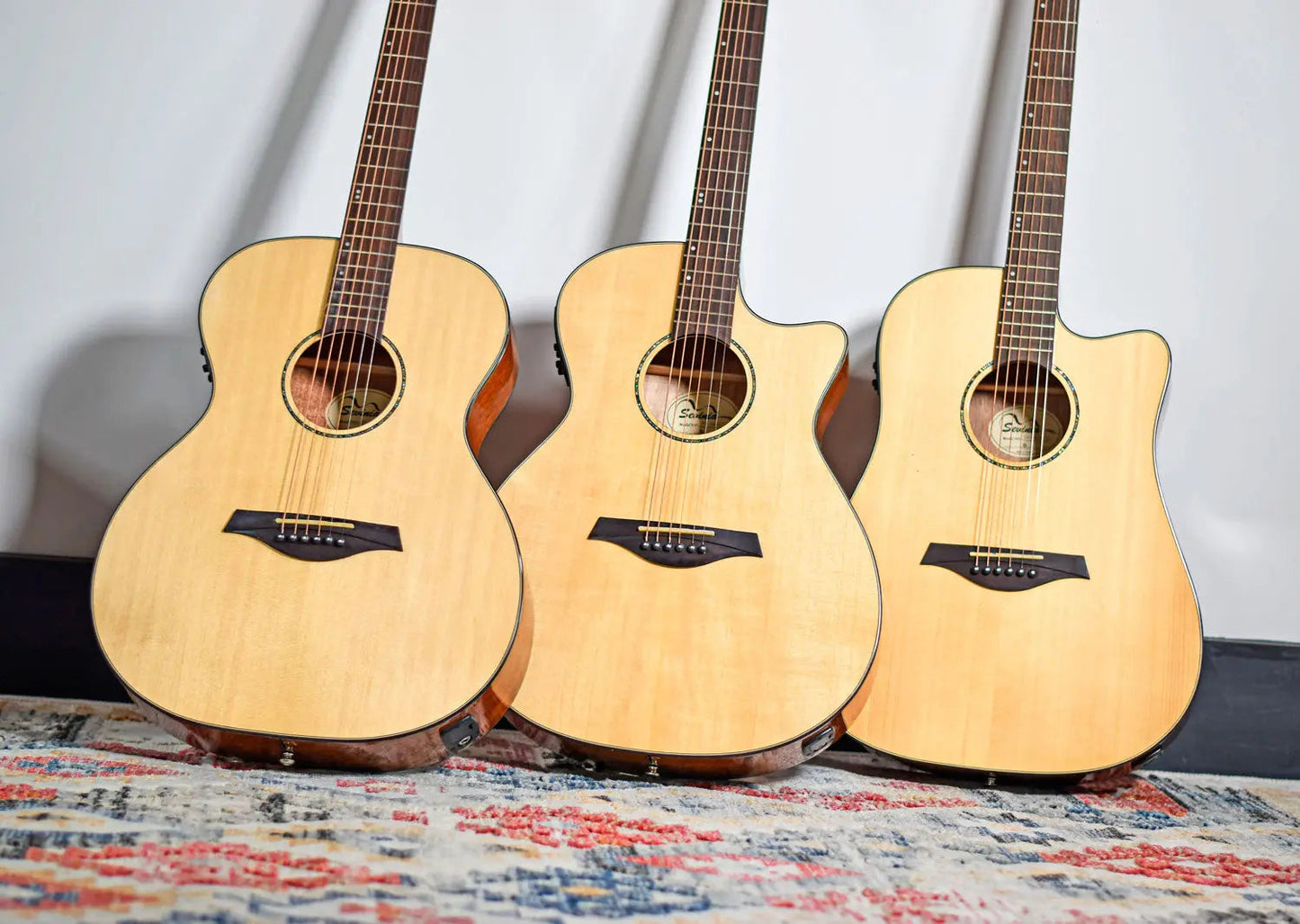 Sevinia Sevinia GA41C Solid Spruce Top with Mahogany Back & Sides